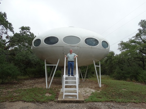 Futuro, Austin, Texas, USA - Photo Taken 091314 - 1