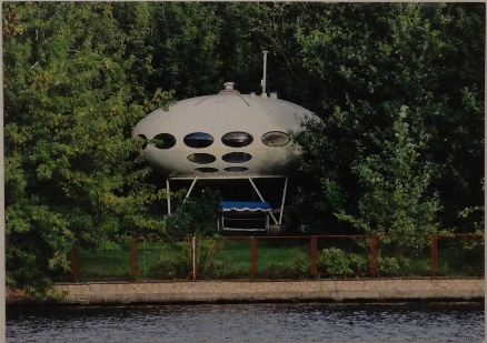 Berlin Futuro Postcard Front