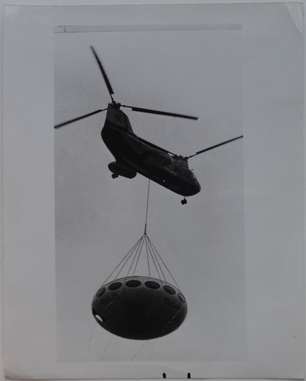 Press Photo, Swedish Air Force Helicopter Transports Futuro 2 - 092269 - Front Photo