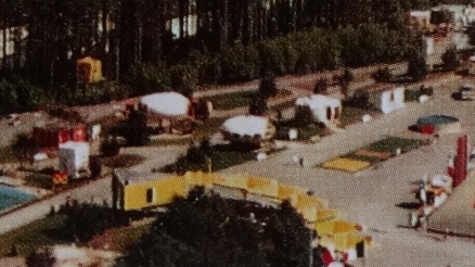 Futuro House - IKA Postcard 1 - Front Detail