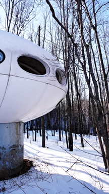 Futuro - Mont Blanc, Quebec, Canada - Biensur atelier - 010509 - 5