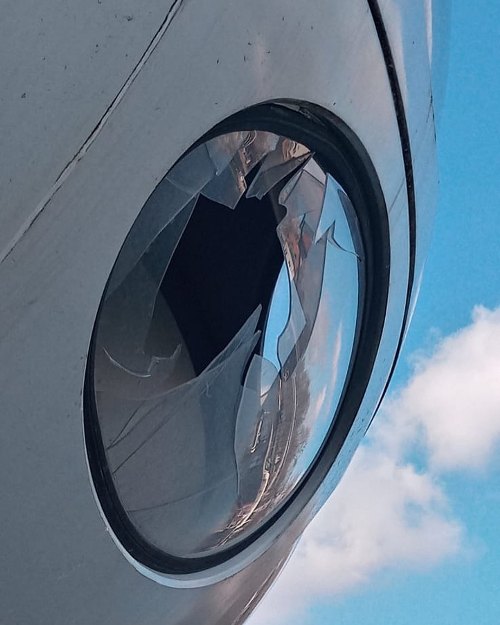 Berlin - 040321 Vandalism - Cora IG