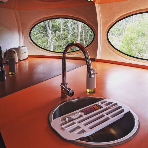 Hobart - lady_emma_bugg - 122421 - 2