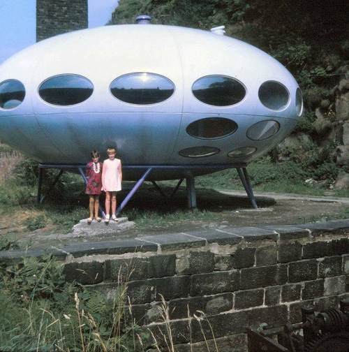 Futuro - Todmorden - Graham Scholes