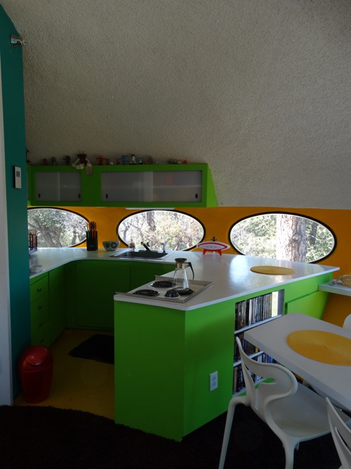 Futuro, Idyllwild, USA - Visit 022615 - 41