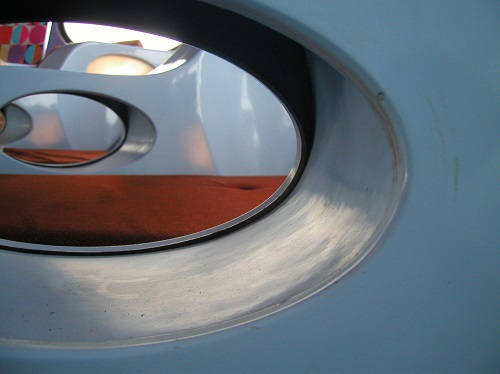 Futuro, Maebashi, Japan - Maniackers Design - Received Feb 2015 - 16