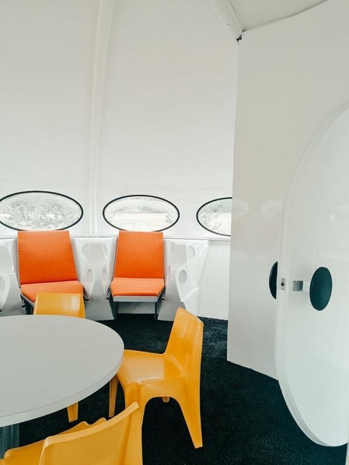 Haigerloch Futuro In Geneva For Open House Geneva - Meghan - 060922 - 2