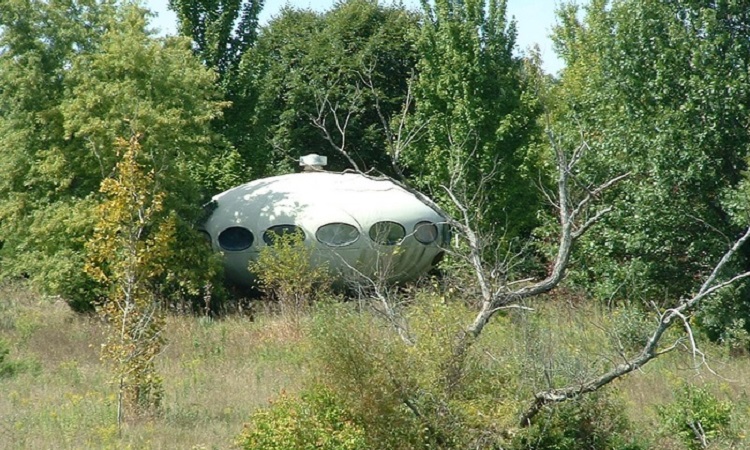 Sprinfield Futuro - futuro-house.net