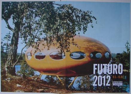 WeeGee Exhibition Brochure 2012 Outside